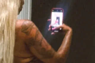 🏩 She's Back!! Hosting in Bell... - Image 2