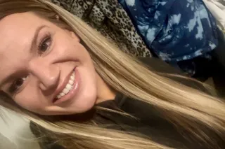 Curves, blonde hair, and trouble in the best way 💋 Outcalls/limited incall availability - Image 8