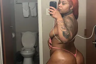 i'm super thick and I can take some dick 80 qv - Image 6