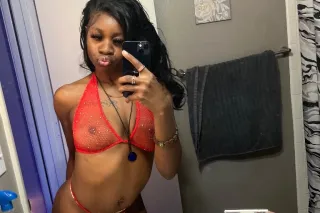 come see ur destiny at the club tonight vip room available 💦😘💋 - Image 11