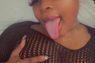 SUPER SOAKER💦😏🌸NEW 𝓢𝓮𝔁𝔂 Bσмвѕн... - Image 2