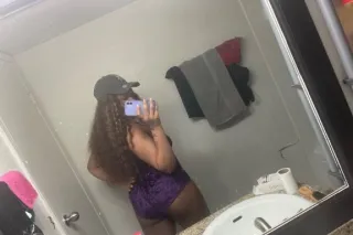 Wet &amp; JUICY have you comin... - Image 1