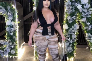 Noemi an exclusive luxury companion 🍒 - Image 5