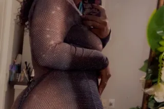 😍 💦⛈ In and Out Calls AVAILABLE! - Image 6