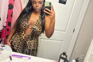 cute, lovable girl with charac... - Image 4