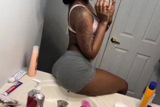 car dates 24/7 come here 🫴💦 $8... - Image 4