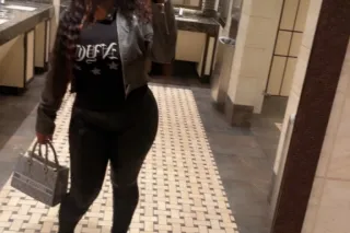 Champagne🥂⭐𝐻𝒾𝑔𝒽𝓁𝓎 𝐹𝒶𝓋𝑜𝓇𝑒𝒹 𝓤𝓹𝓼𝓬... - Image 4