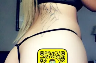 🩷ASIAN GODDESS VISITING SANTA ... - Image 4