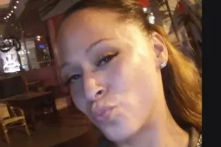 hohoho whos gonna let me ride ... - Image 2