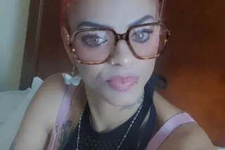 yes thats me in the pictures stop asking me to verify cum with your eyes and see... - Image 2