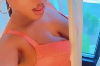 🎁🎄 The best is back babes, Upscale Freak ready to deep throat and milk that 🍆 with this creamy tight kitty🎄🎁 Greek also available 😉 Good vibes only 🎄🎁 - Image 10