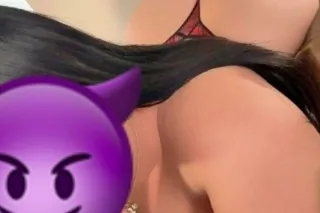 LATINA RECIEN LLEGADA NO POR M... - Image 2