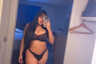 🤩hi Babes am New Latin girl Ar... - Image 2