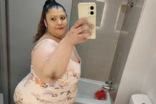 LET ME SQUIRT ON UR DICK WHILE... - Image 2