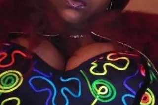 WHAT'S GOOD BROOKLYN AMAZON QU... - Image 2