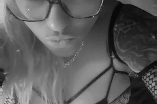 🔥Get Warm on the Massage Tables. They are ready and so am I - Image 12