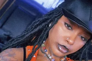 Slim Thick Brownskin Cutie wit... - Image 1