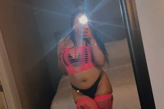 Sexy Light Skin - 25 - Image 2