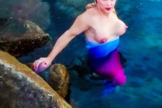 Nixie Mermaid Authentic Passio... - Image 4