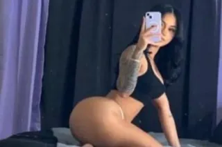 latina sexy mami 💋 - 25 - Image 1