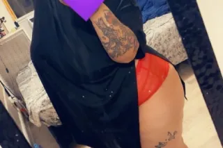 bbw 😂❤🖤 - 32 - Image 2