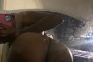 Bubble Butt Ready 2 FUCK 💚‼‼ -... - Image 1