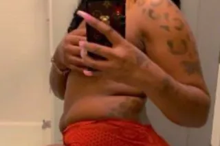 🍑💦100% REAL Big Booty Ebony FR... - Image 1