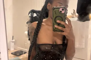 Outcall/Carplay - 21 - Image 1