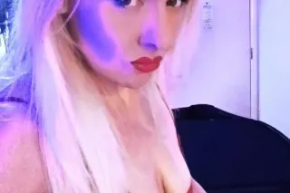 who is gonna come warm me up - Image 7