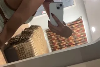 LaLa 🍓 😘 Put You at Ease, Will Facetime to Verify - Image 5