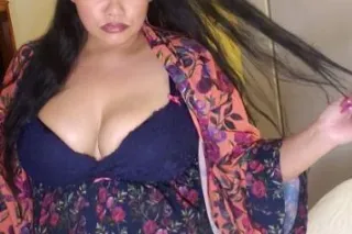 BBW Fijian Filipina Treat - Image 5