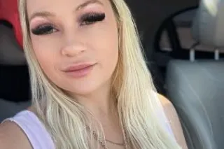 blonde greek 🍰 sin city barbie... - Image 4