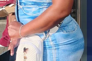 OUT CALL if u uber me daddy ca... - Image 3