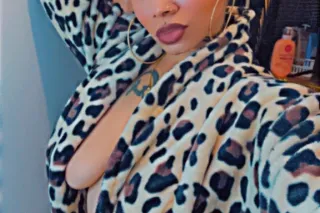 💋HEY BABE LETS HAVE FUN 💦💋 - 3... - Image 1