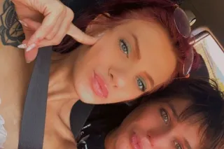 let's make shit hot in this co... - Image 2