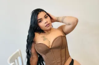 chica latina 🔥 - 25 - Image 1