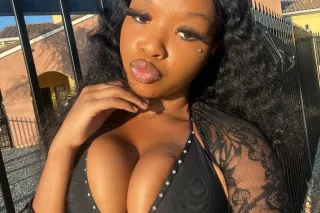 slim thick west african goddess AVAILABLE 24/7 😍💦 - Image 3