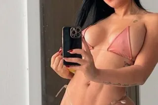 🔥💯🌶💥💸rich sexy hot and fun gir... - Image 1