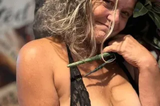 😉 Tight Clean Pussy🔥Fat Kitty ... - Image 2