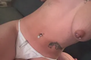 your content queen😍 - Image 5