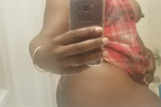 Big soft ass...Squirter pussy❤... - Image 2