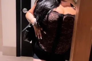 𝑷𝒓𝒆𝒕𝒕𝒚 𝑨𝒏𝒅 𝑷𝒆𝒕𝒊𝒕𝒆🎀..OUTCALLS O... - Image 1