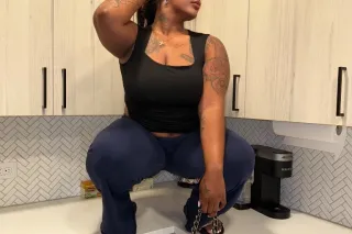 pent house pet - Image 9