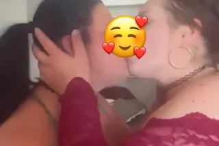 2 horny girls in PA all weeken... - Image 1