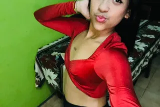 sexi latina nueva en esta plat... - Image 1