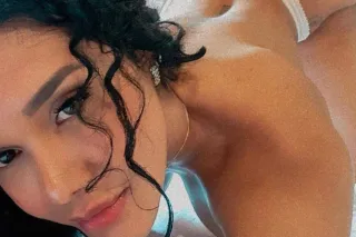 😋Hot Latina Bombshell – Available Now😈 - Image 3