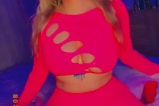 😘🩷🥰🍑Cali Girl with a Juciyyy p... - Image 1