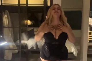 bouncy bella - Image 11