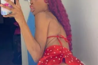 Pretty petite bomb shell💦 - Image 4