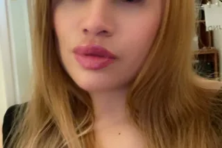 $100 bbbj special! bare back s... - Image 1